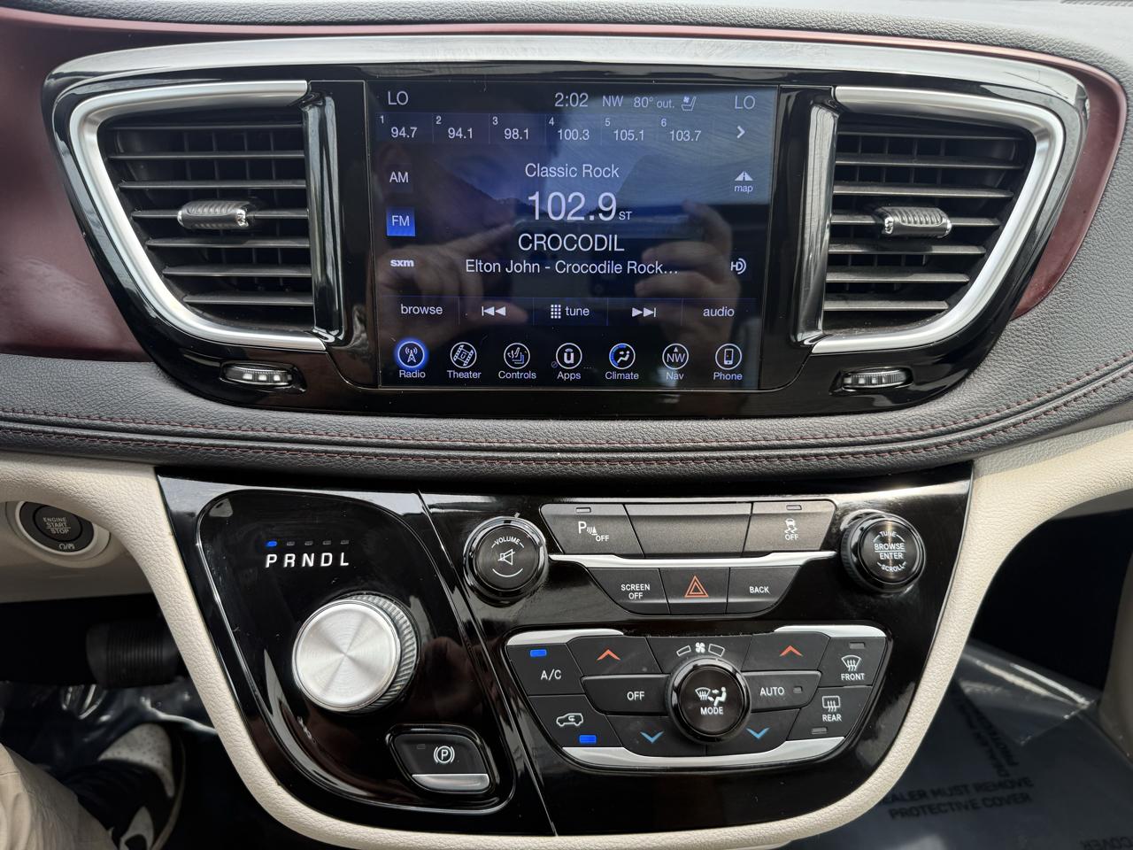 Chrysler Pacifica Limited 2017