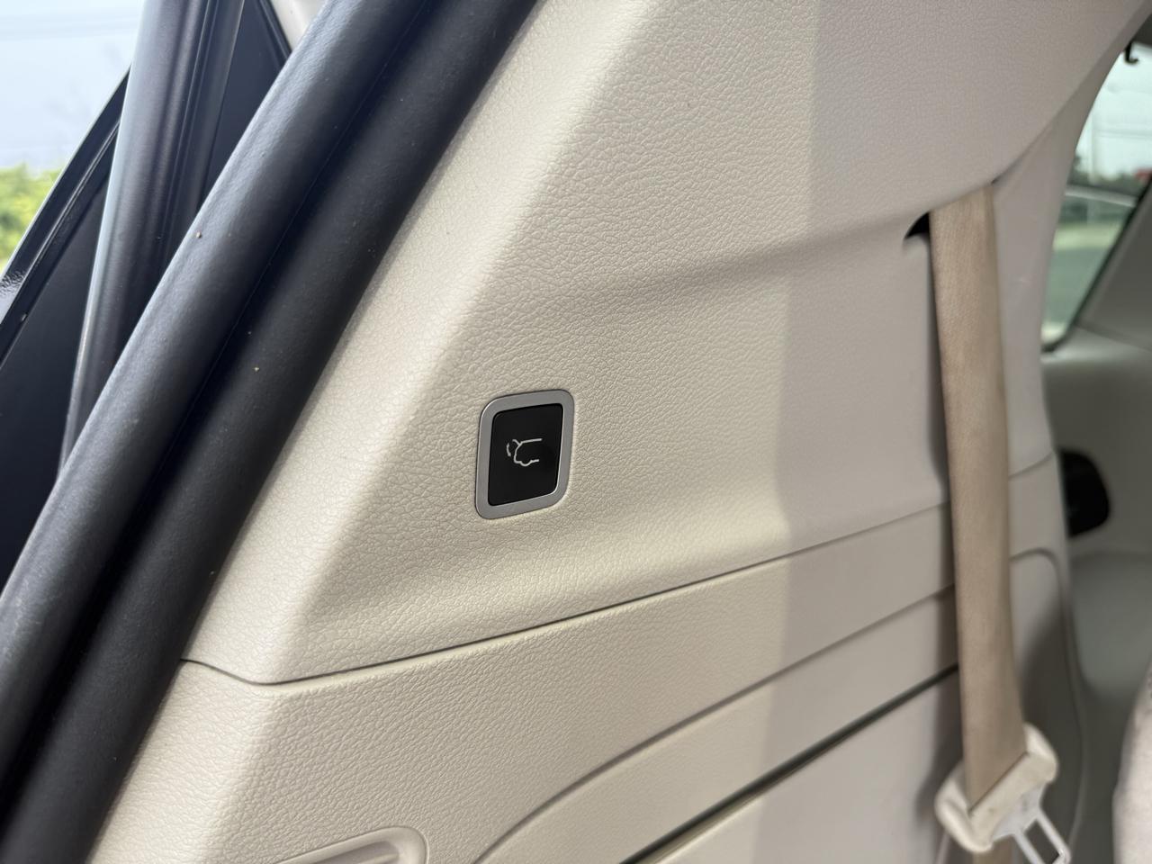 Chrysler Pacifica Limited 2017