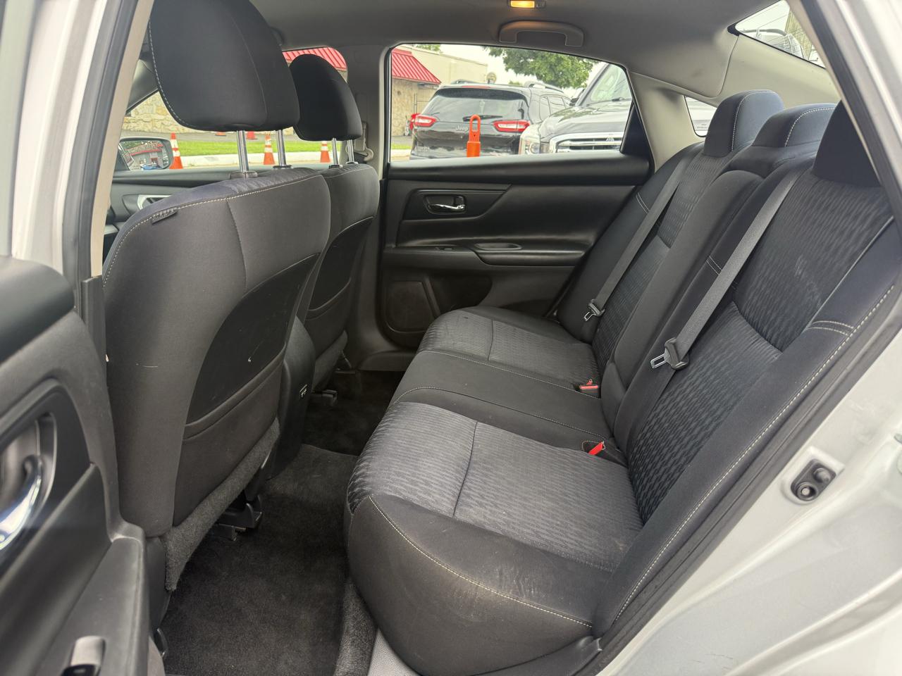 Nissan Altima 2.5 SV 2017