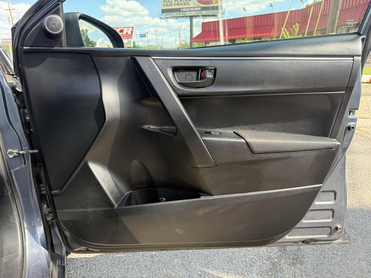 Toyota Corolla LE Plus 4D Sedan 2016