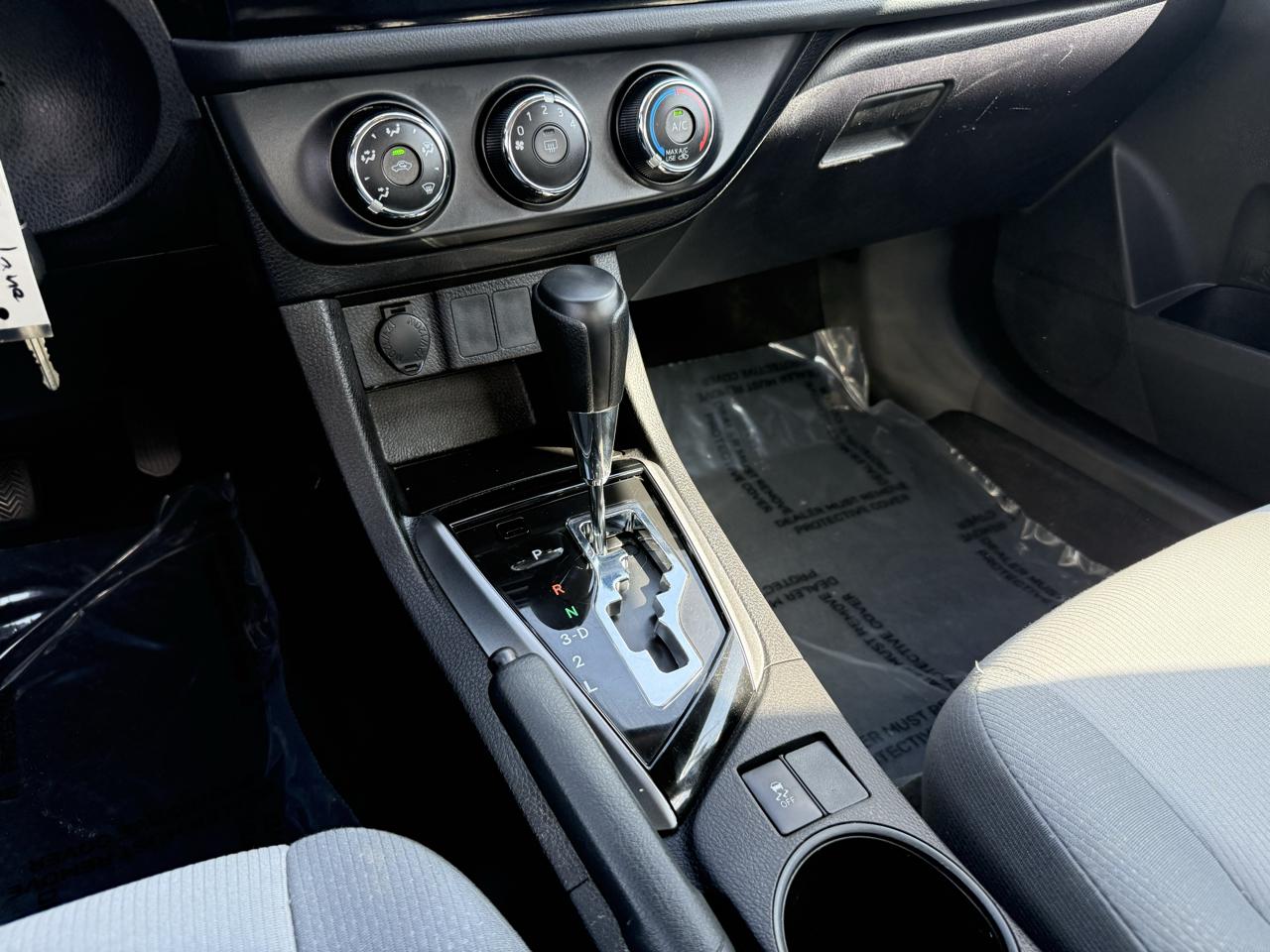 Toyota Corolla LE Plus 4D Sedan 2016