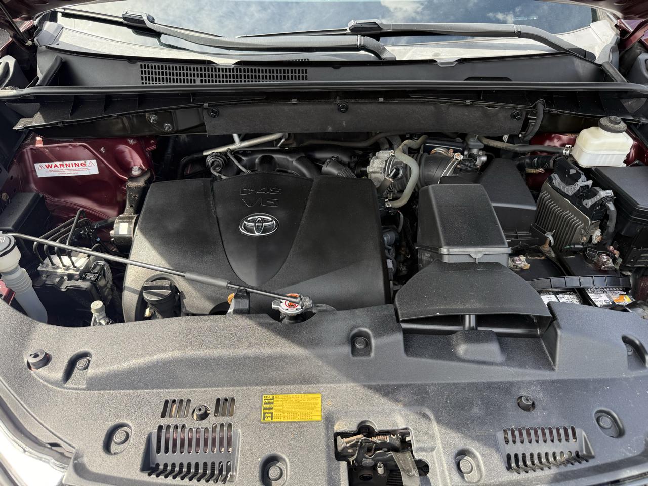 Toyota Highlander LE Plus V6 AWD (Natl) 2018