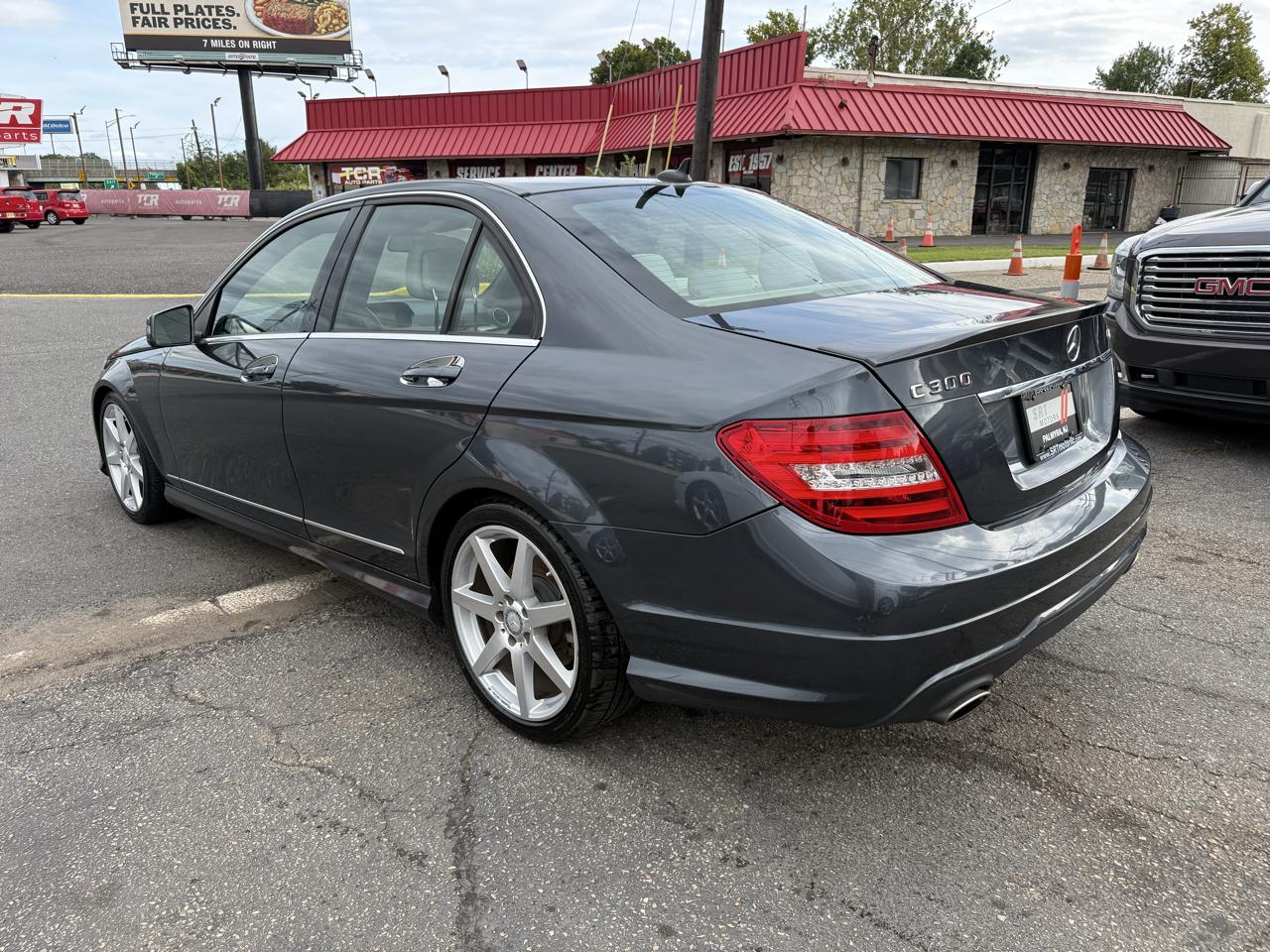 Mercedes-Benz C-Class C300 4MATIC Sport Sedan 2013