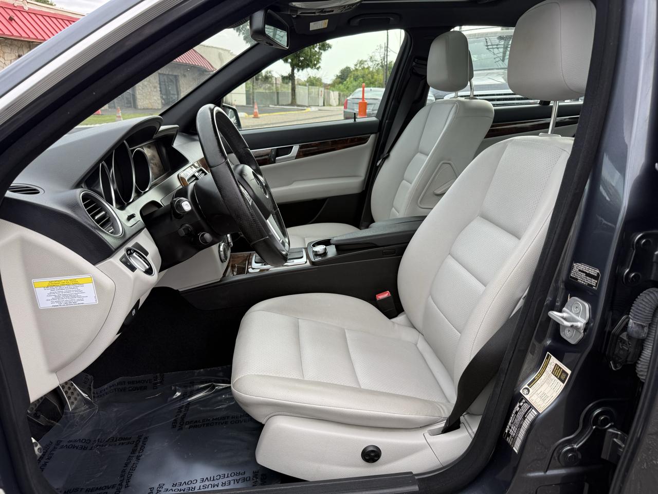 Mercedes-Benz C-Class C300 4MATIC Sport Sedan 2013
