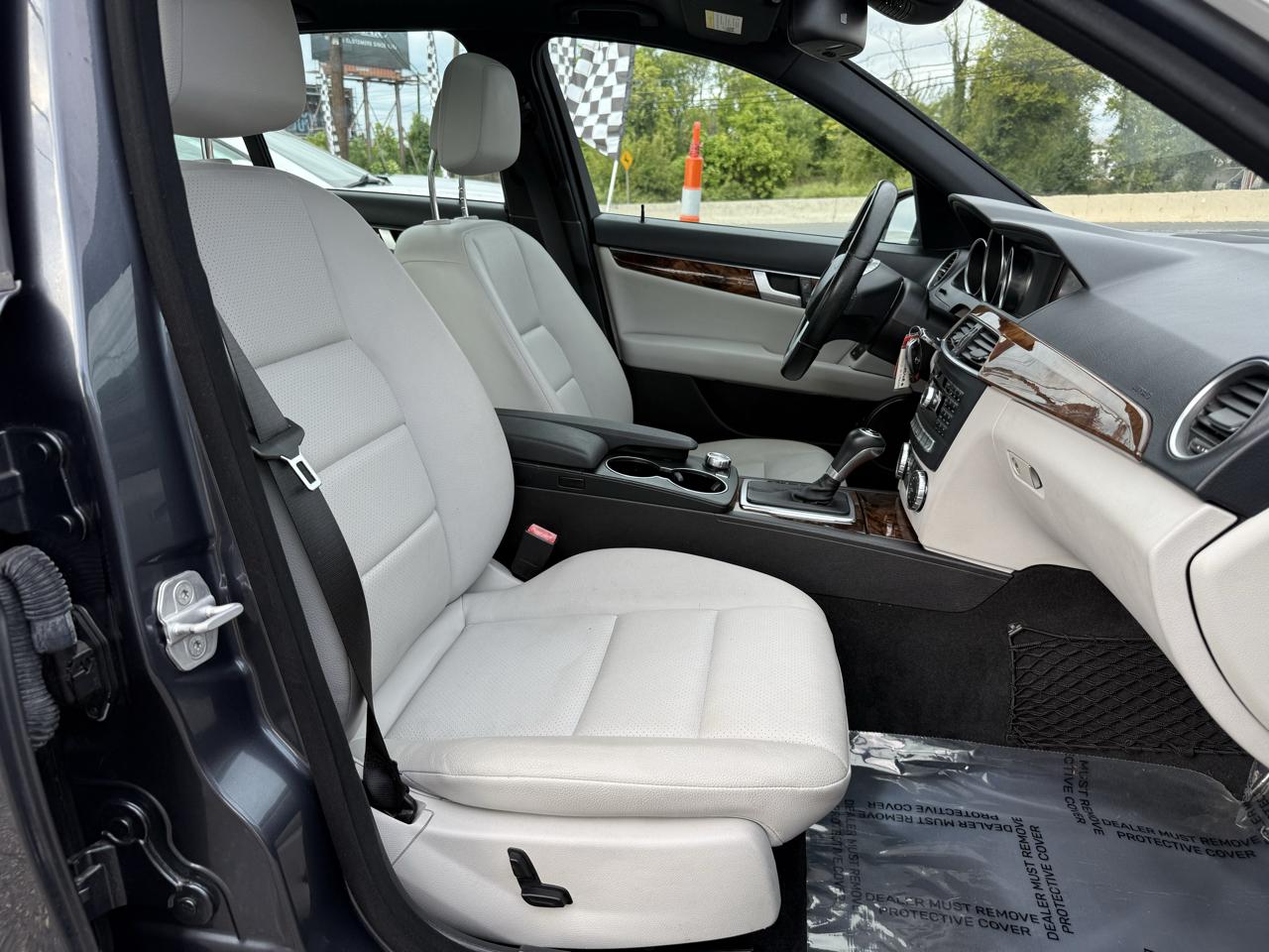 Mercedes-Benz C-Class C300 4MATIC Sport Sedan 2013