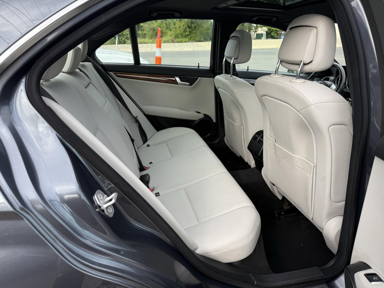 Mercedes-Benz C-Class C300 4MATIC Sport Sedan 2013