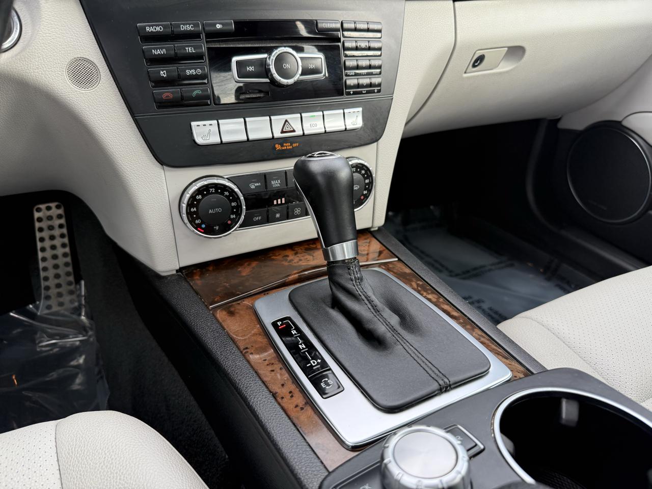Mercedes-Benz C-Class C300 4MATIC Sport Sedan 2013