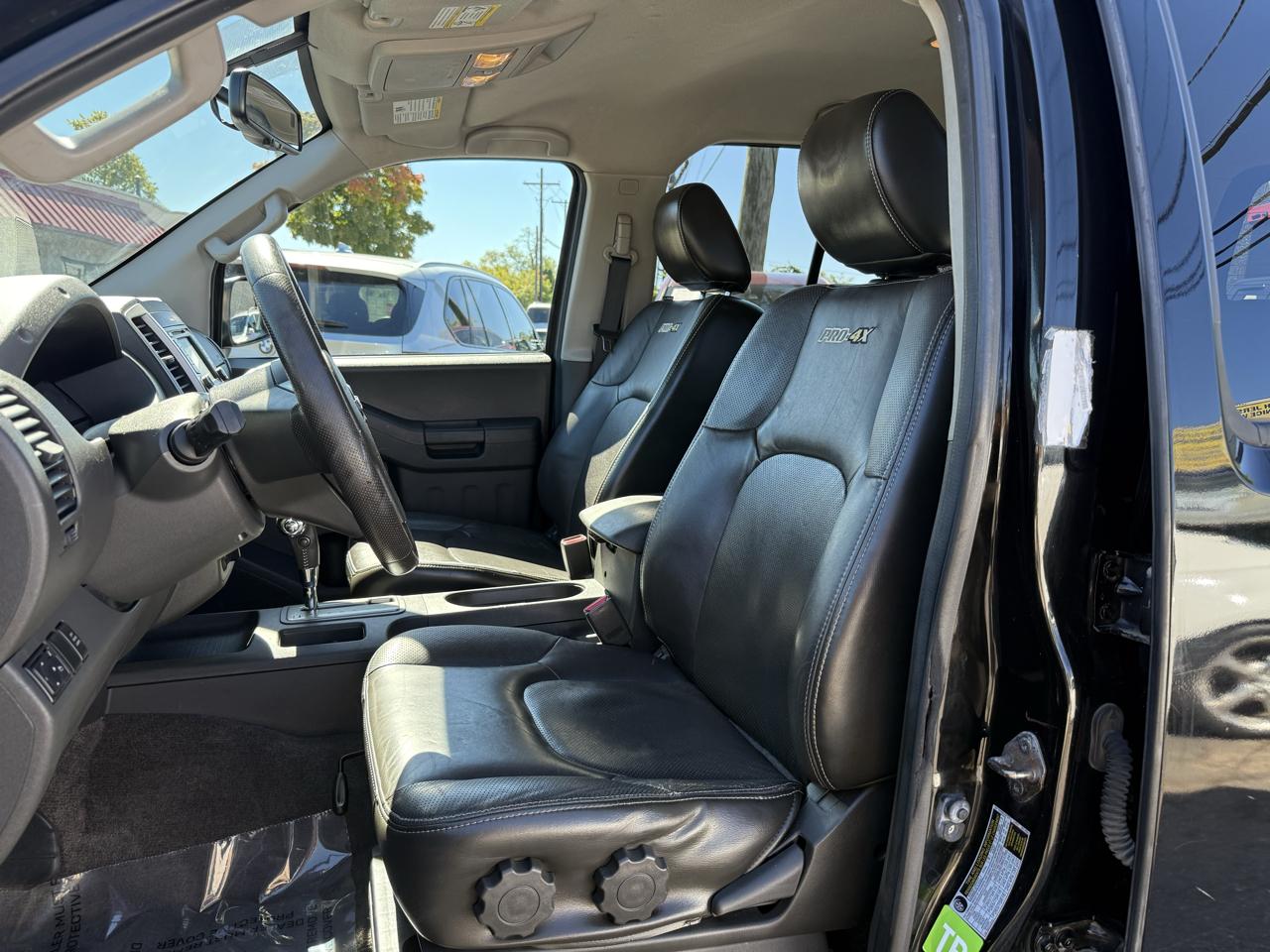 Nissan Xterra 4WD 4dr Auto Pro-4X 2015
