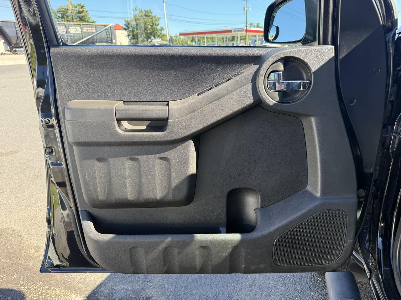 Nissan Xterra 4WD 4dr Auto Pro-4X 2015