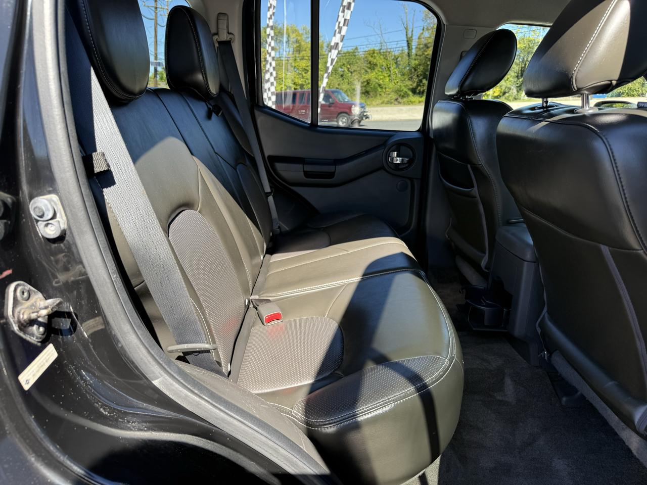 Nissan Xterra 4WD 4dr Auto Pro-4X 2015