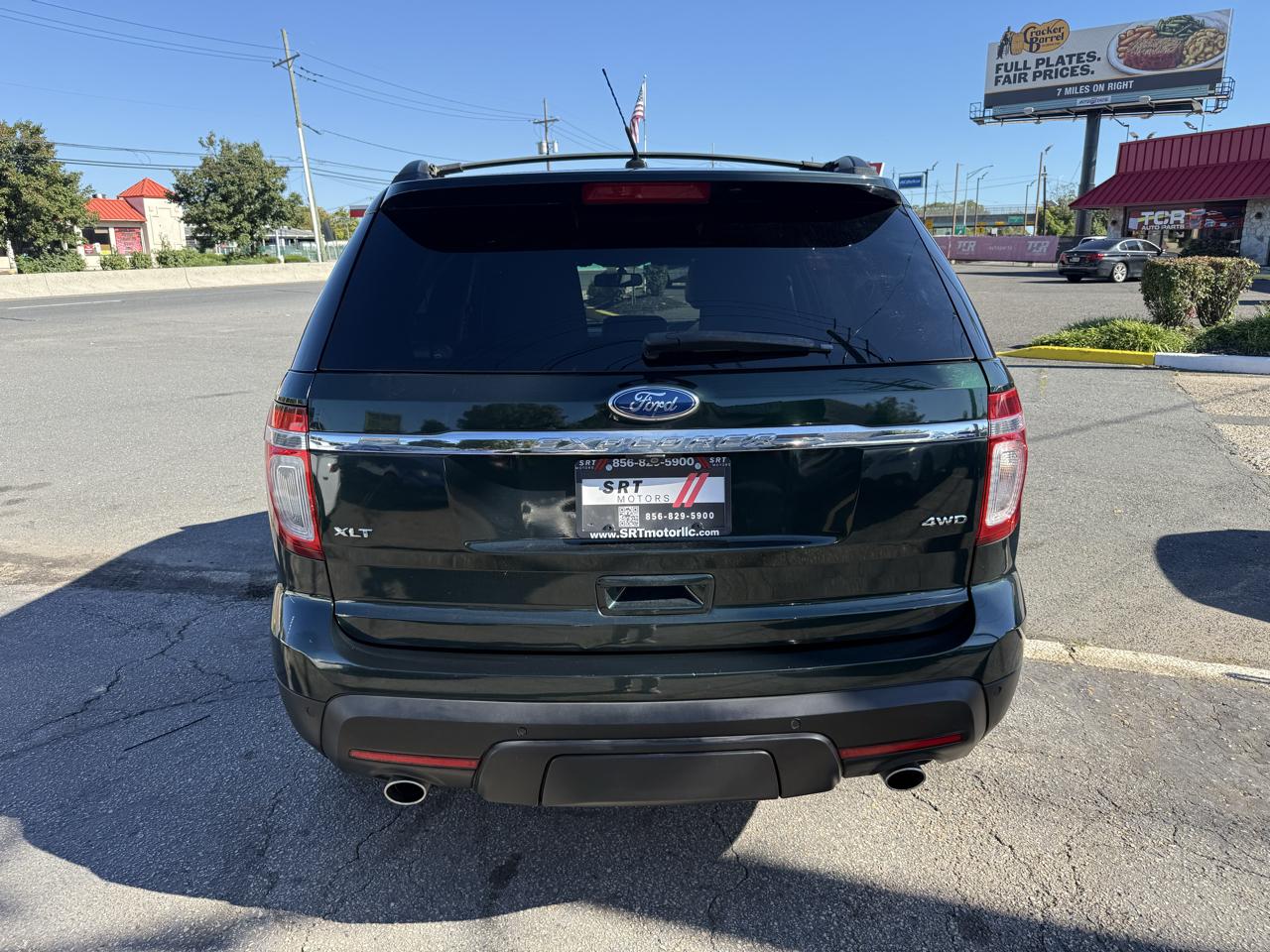 Ford Explorer 4dr XLT 4WD 2013