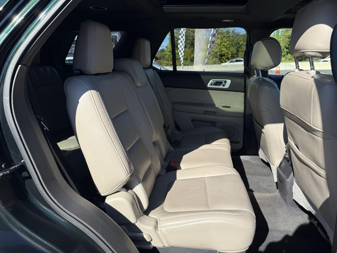 Ford Explorer 4dr XLT 4WD 2013