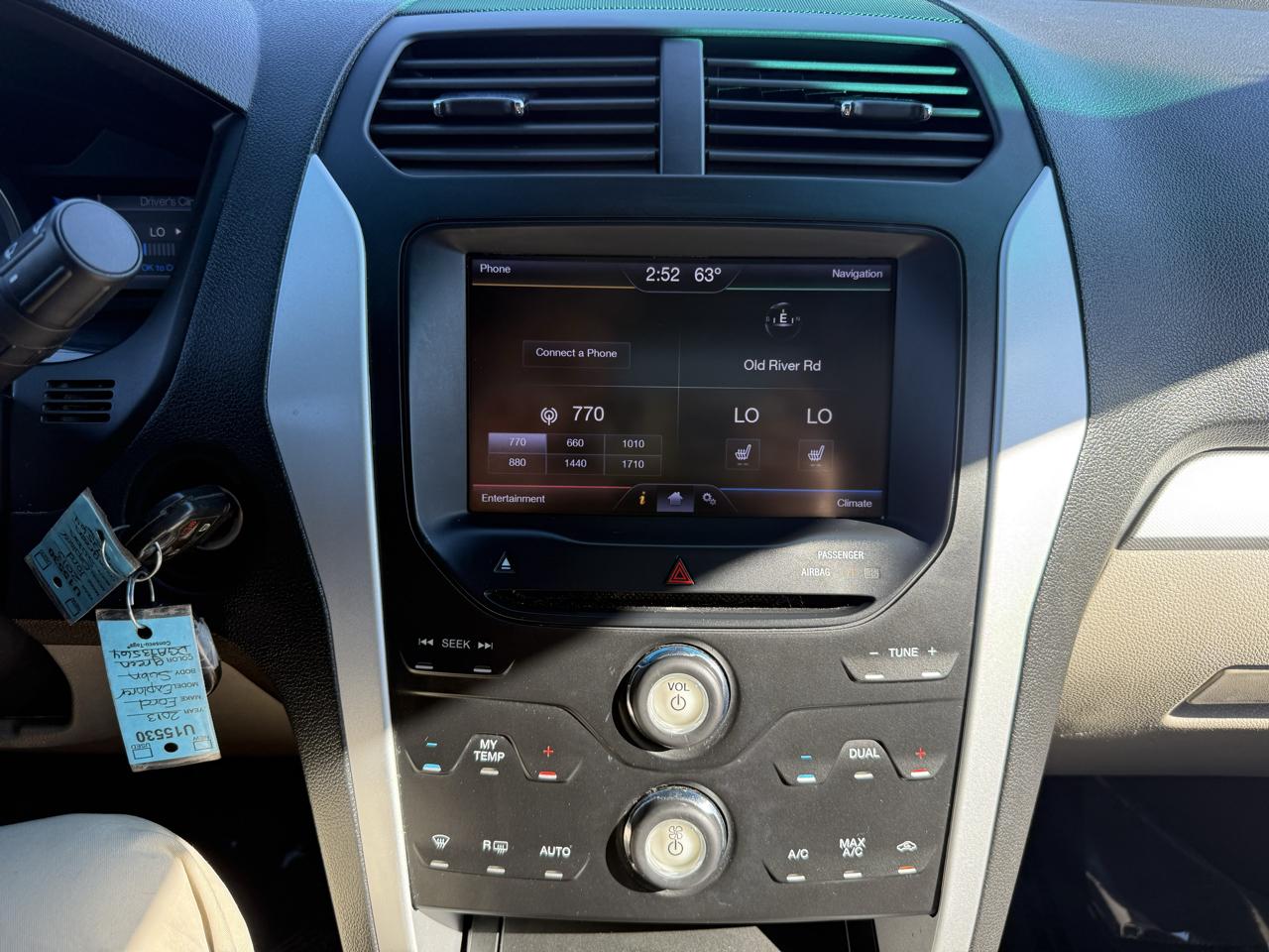 Ford Explorer 4dr XLT 4WD 2013