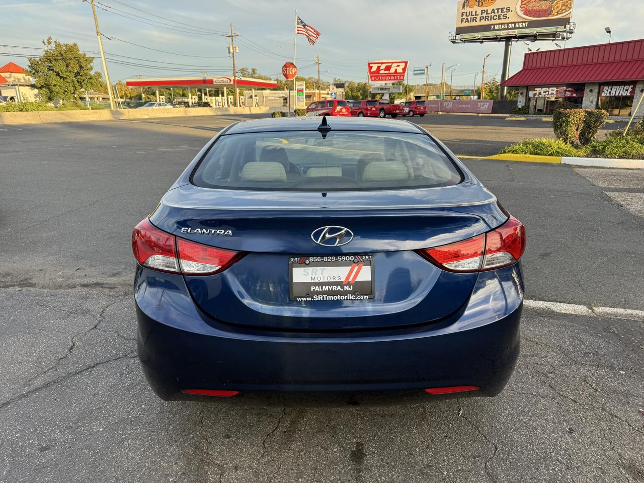 Hyundai Elantra 4dr Sdn Auto GLS PZEV (Ulsan Plant) *Ltd Avail* 2013
