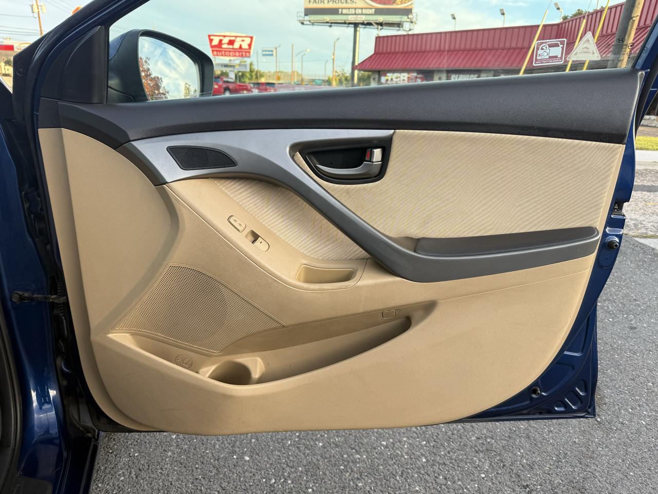 Hyundai Elantra 4dr Sdn Auto GLS PZEV (Ulsan Plant) *Ltd Avail* 2013