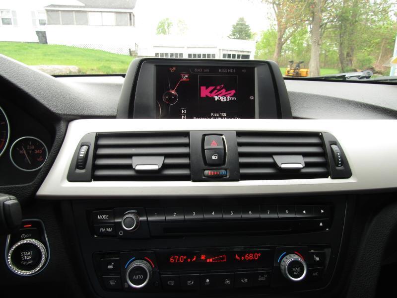 BMW 3-Series 320i xDrive 2015