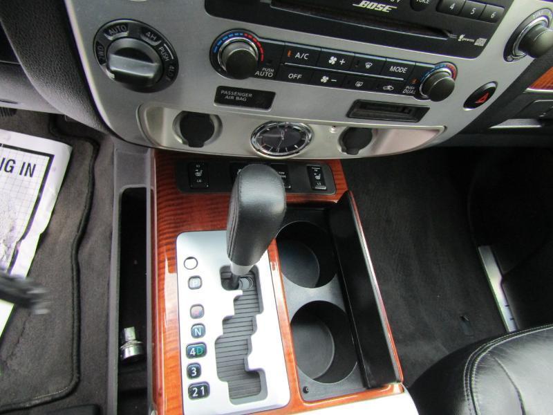 Infiniti QX56 AWD 2010