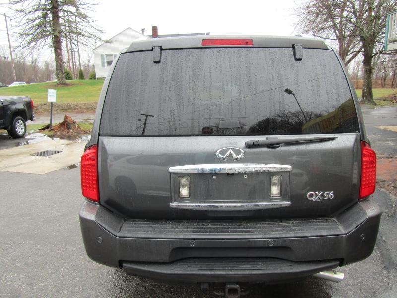 Infiniti QX56 AWD 2010