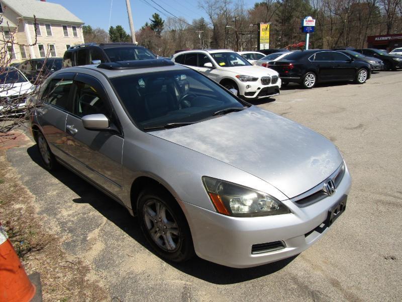 Honda Accord EX-L Sedan AT with Navigation and XM Radio 2006