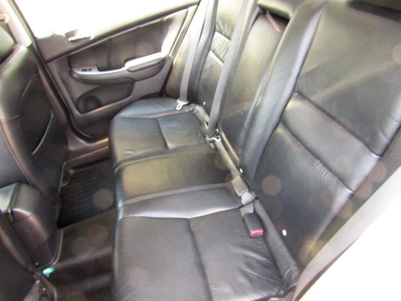 Honda Accord EX-L Sedan AT with Navigation and XM Radio 2006