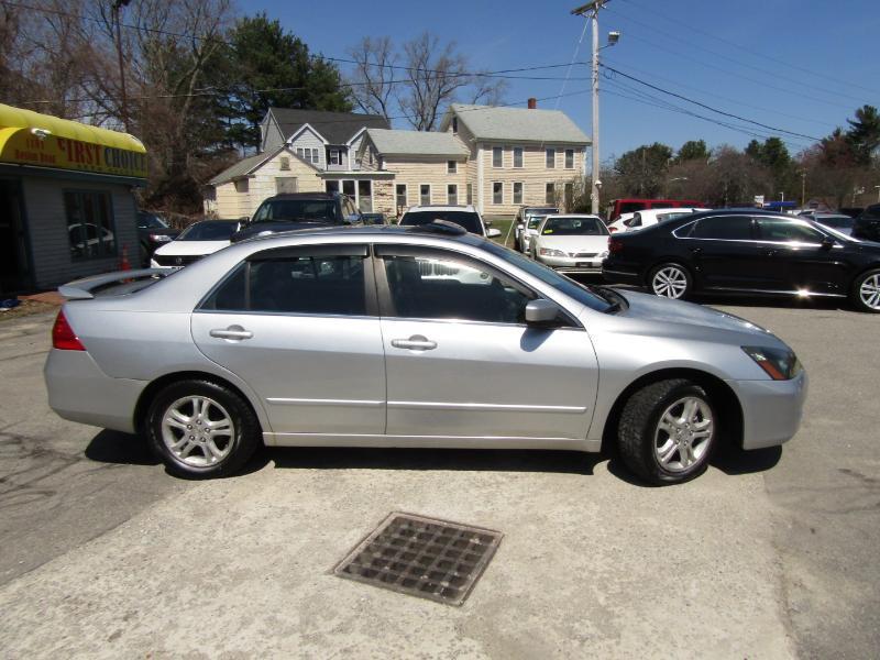 Honda Accord EX-L Sedan AT with Navigation and XM Radio 2006