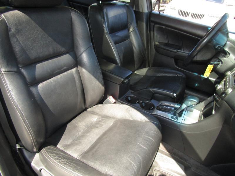 Honda Accord EX-L Sedan AT with Navigation and XM Radio 2006