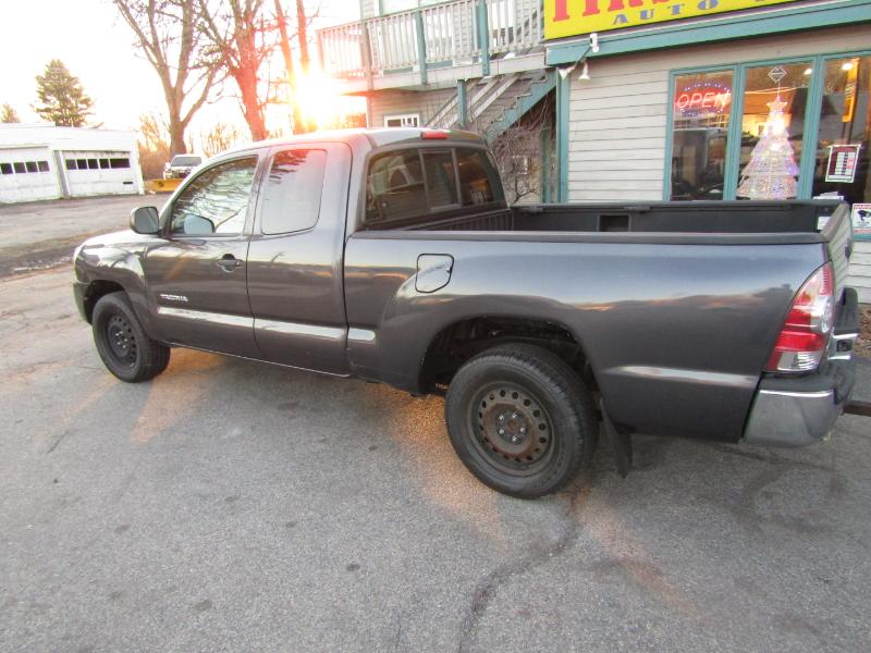 Toyota Tacoma Access Cab 2WD 2009