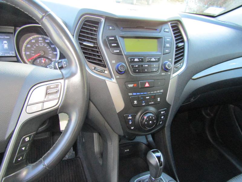 Hyundai Santa Fe GLS AWD 2013 Hyundai Santa Fe GLS AWD 2013