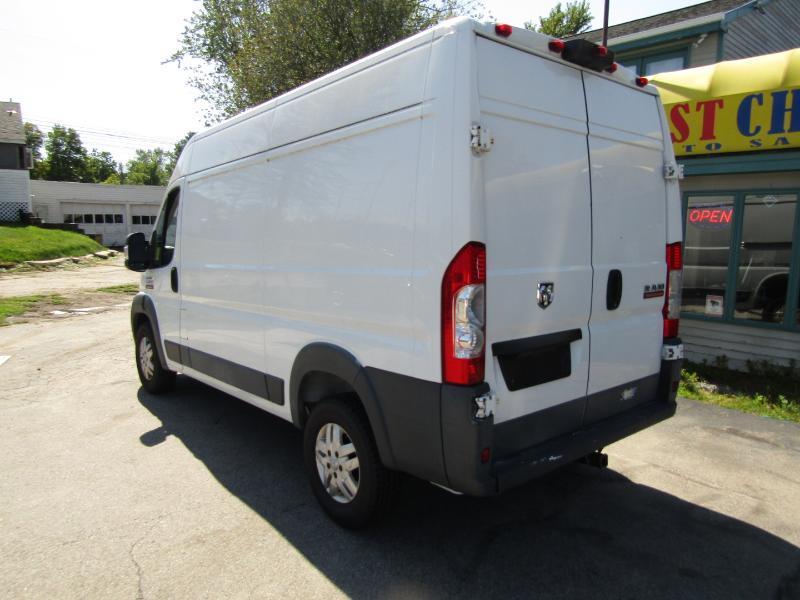 RAM Promaster 1500 High Roof Tradesman 136-in. WB 2015