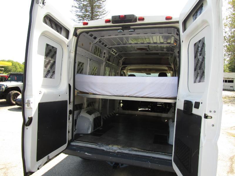 RAM Promaster 1500 High Roof Tradesman 136-in. WB 2015
