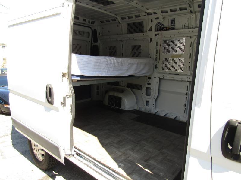 RAM Promaster 1500 High Roof Tradesman 136-in. WB 2015