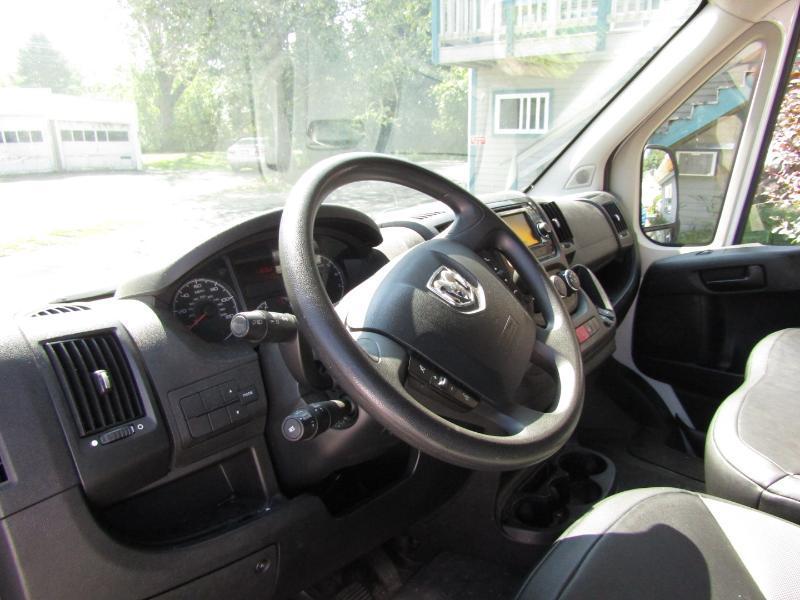 RAM Promaster 1500 High Roof Tradesman 136-in. WB 2015