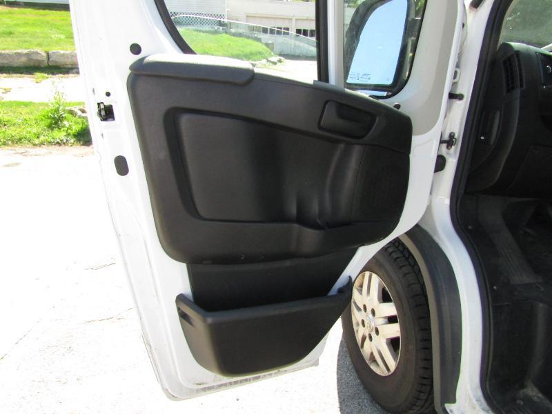 RAM Promaster 1500 High Roof Tradesman 136-in. WB 2015