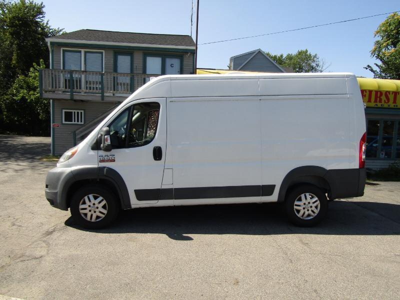 RAM Promaster 1500 High Roof Tradesman 136-in. WB 2015