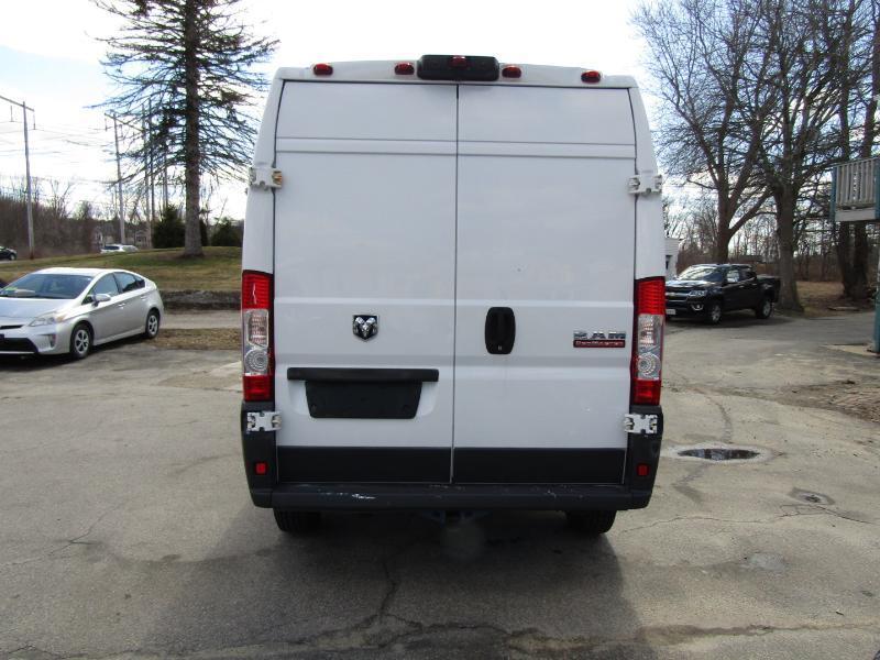 RAM Promaster 1500 High Roof Tradesman 136-in. WB 2015