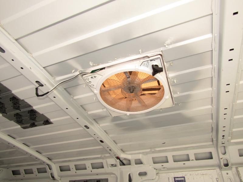 RAM Promaster 1500 High Roof Tradesman 136-in. WB 2015