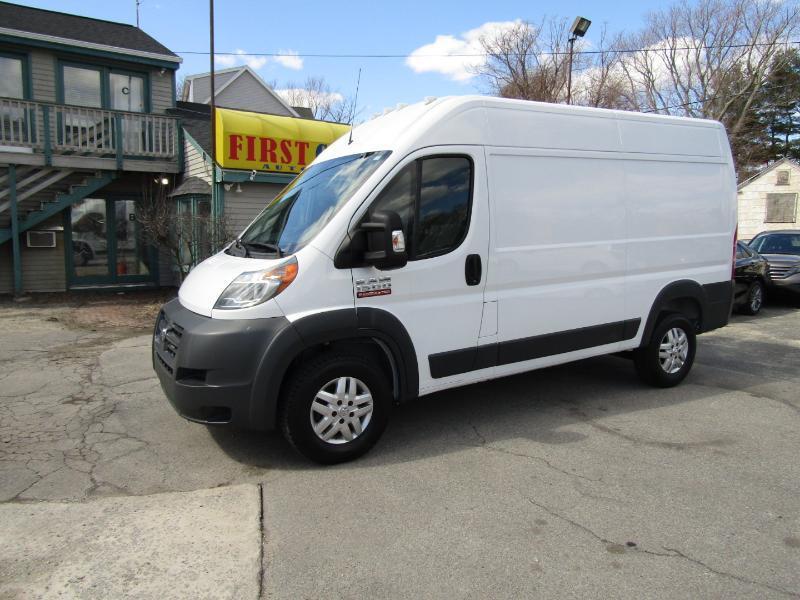 RAM Promaster 1500 High Roof Tradesman 136-in. WB 2015