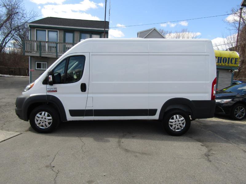 RAM Promaster 1500 High Roof Tradesman 136-in. WB 2015