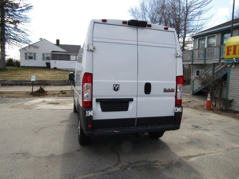 RAM Promaster 1500 High Roof Tradesman 136-in. WB 2015