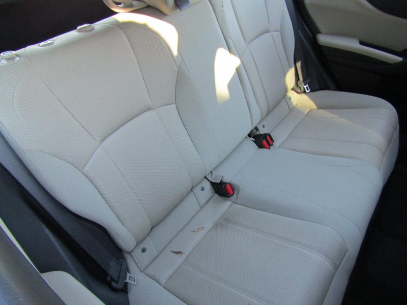 Subaru Impreza 2.0i 5M 5-Door 2017 Subaru Impreza 2.0i 5M 5-Door 2017