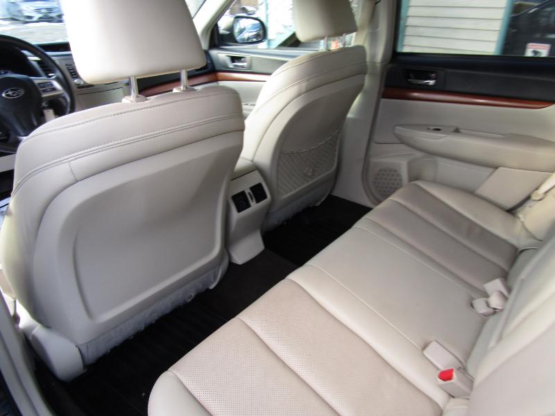 Subaru Outback 3.6R Limited 2013