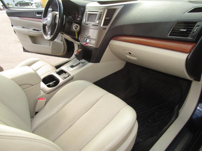 Subaru Outback 3.6R Limited 2013