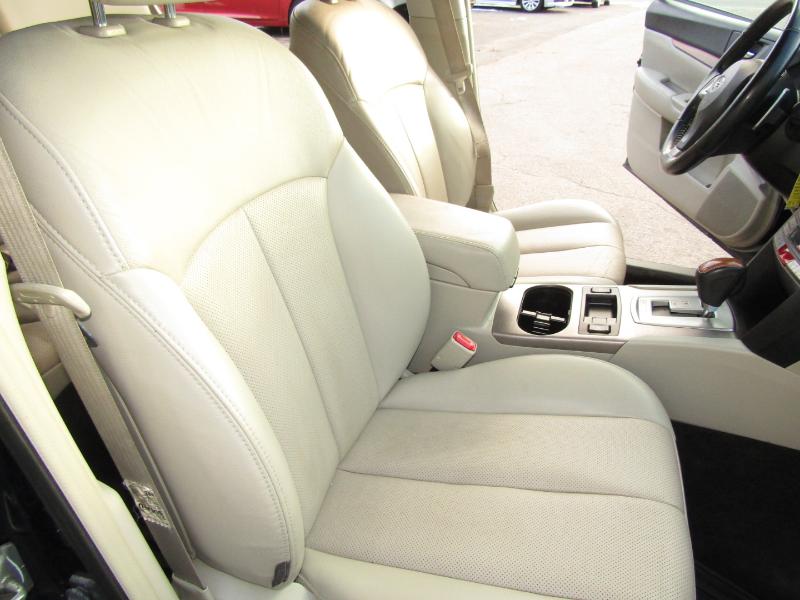 Subaru Outback 3.6R Limited 2013