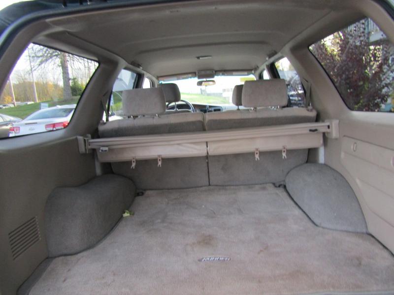 Toyota 4Runner SR5 4WD 2000 Toyota 4Runner SR5 4WD 2000