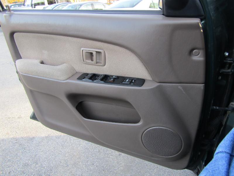 Toyota 4Runner SR5 4WD 2000 Toyota 4Runner SR5 4WD 2000