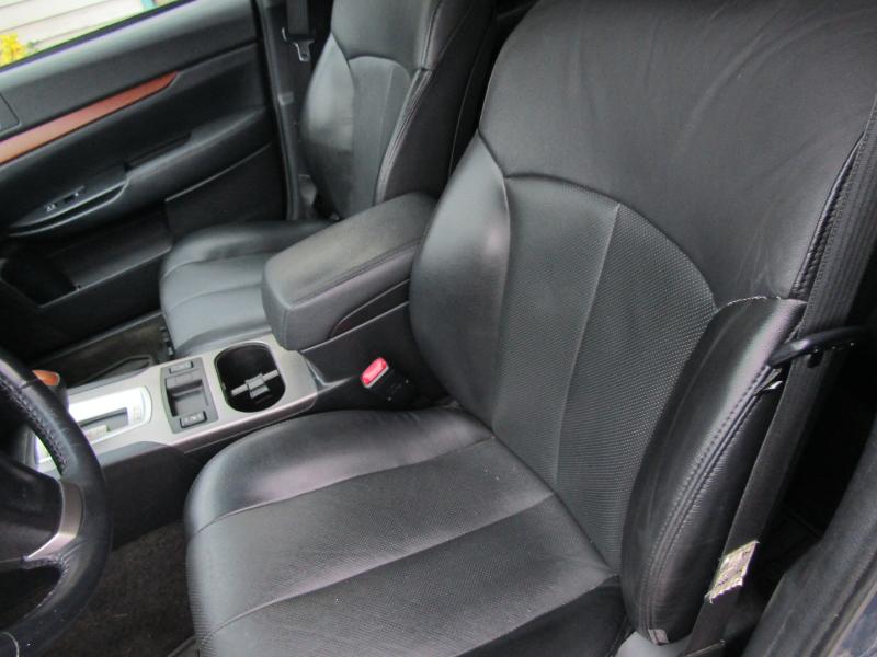 Subaru Outback 2.5i Limited 2014 Subaru Outback 2.5i Limited 2014