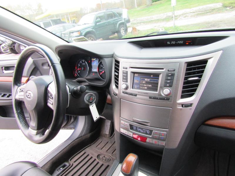 Subaru Outback 2.5i Limited 2014 Subaru Outback 2.5i Limited 2014