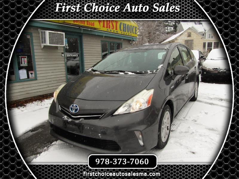 2014 Toyota Prius v Five
