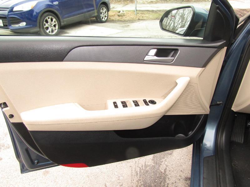 Hyundai Sonata SE 2016