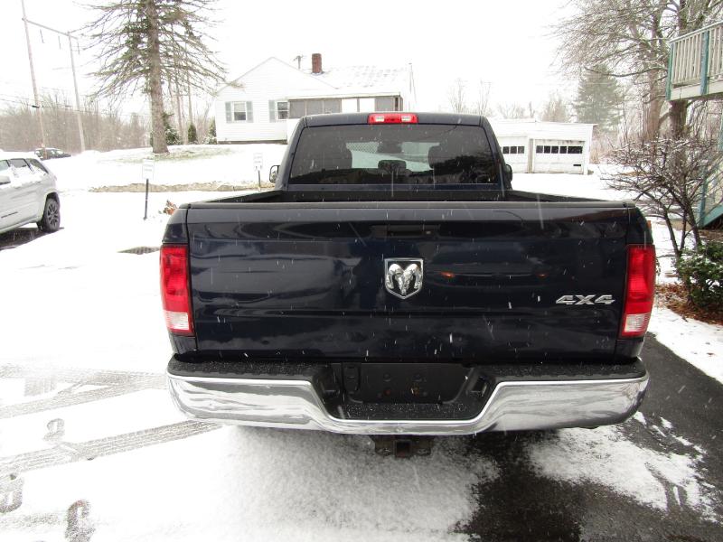 RAM 1500 Tradesman Quad Cab 4WD 2014